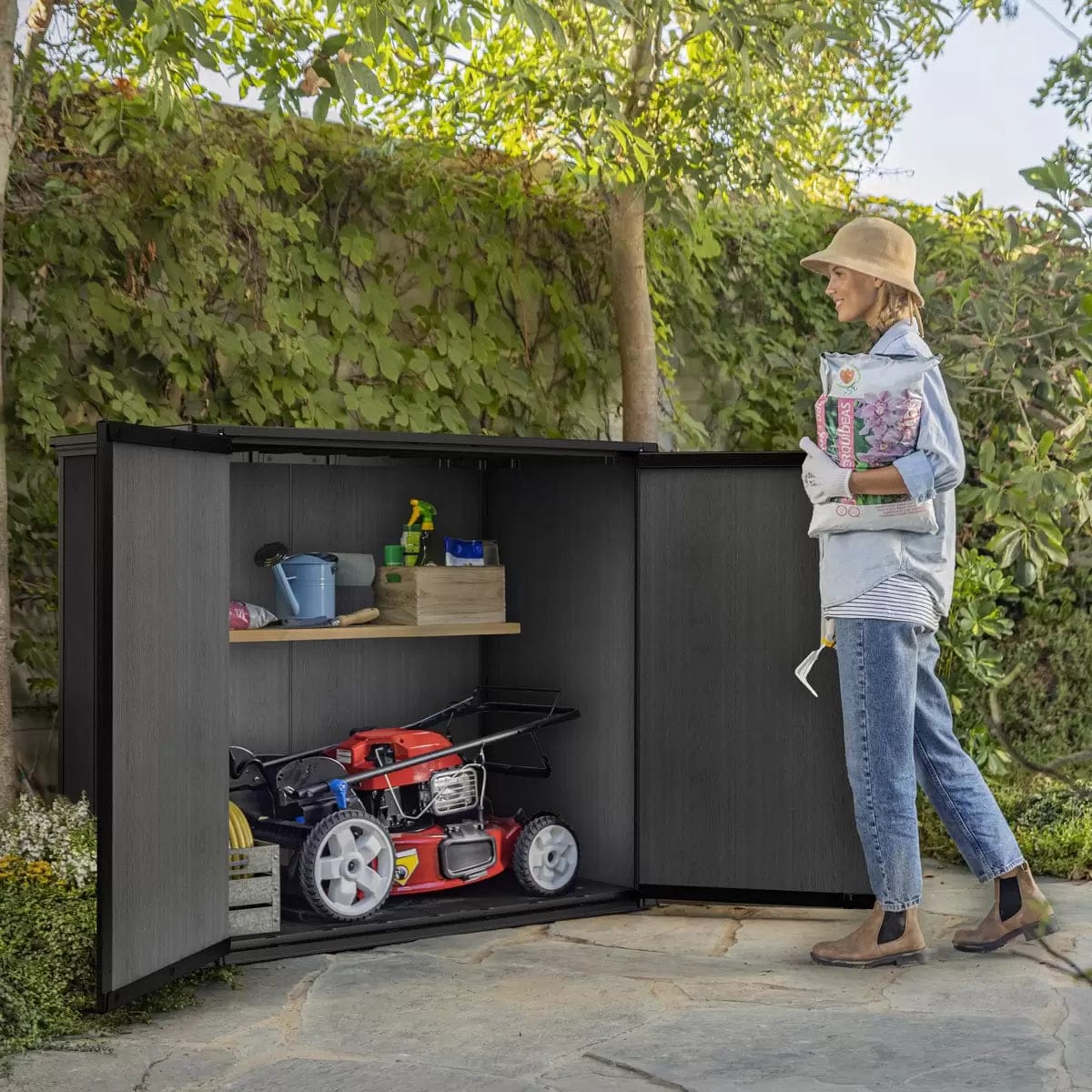Abri de rangement vertical Keter Cortina Bella 4 x 2 pi en résine – Image 4