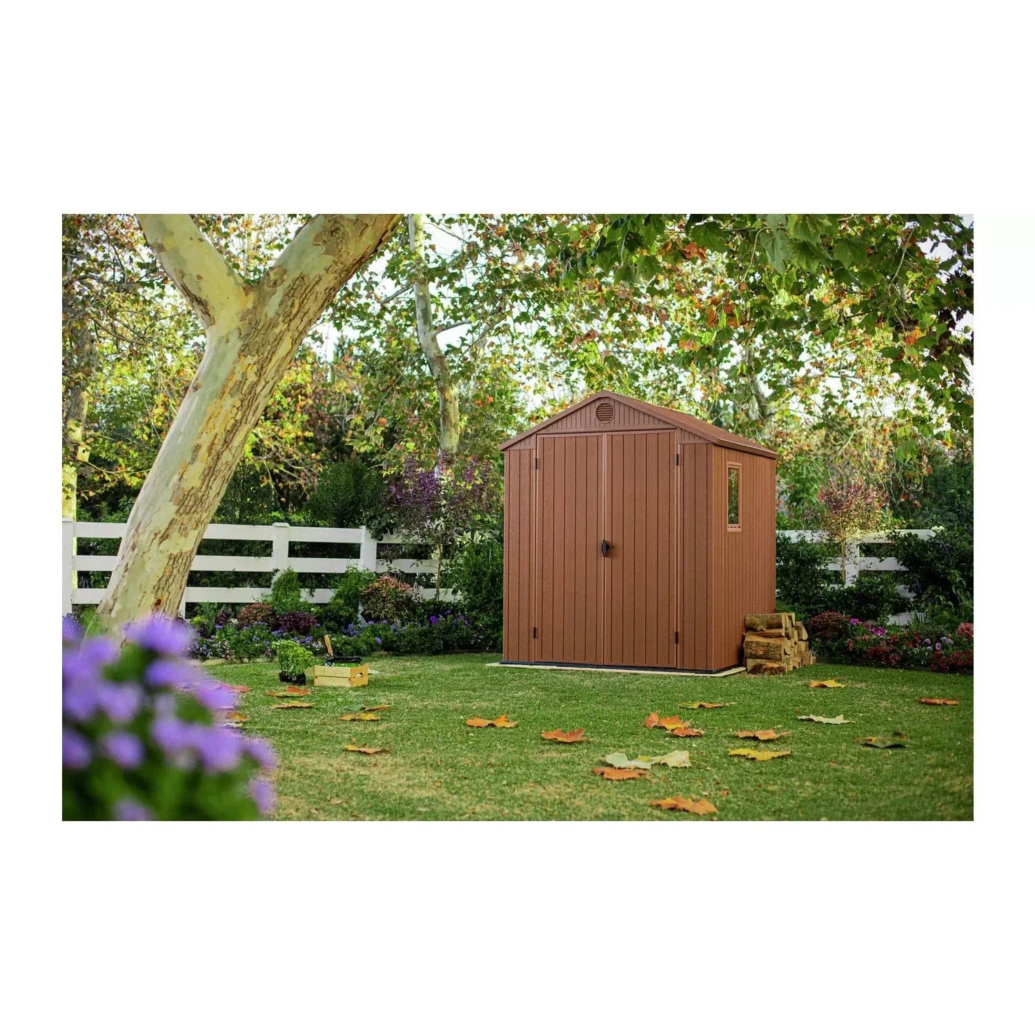 Abri Keter Darwin 6 x 6 pi à toit à deux pentes, deux portes, plancher et une fenêtre (base incluse) – Image 3